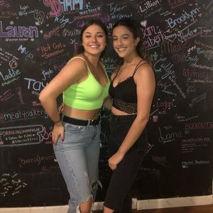 Meet your Posher, Christina